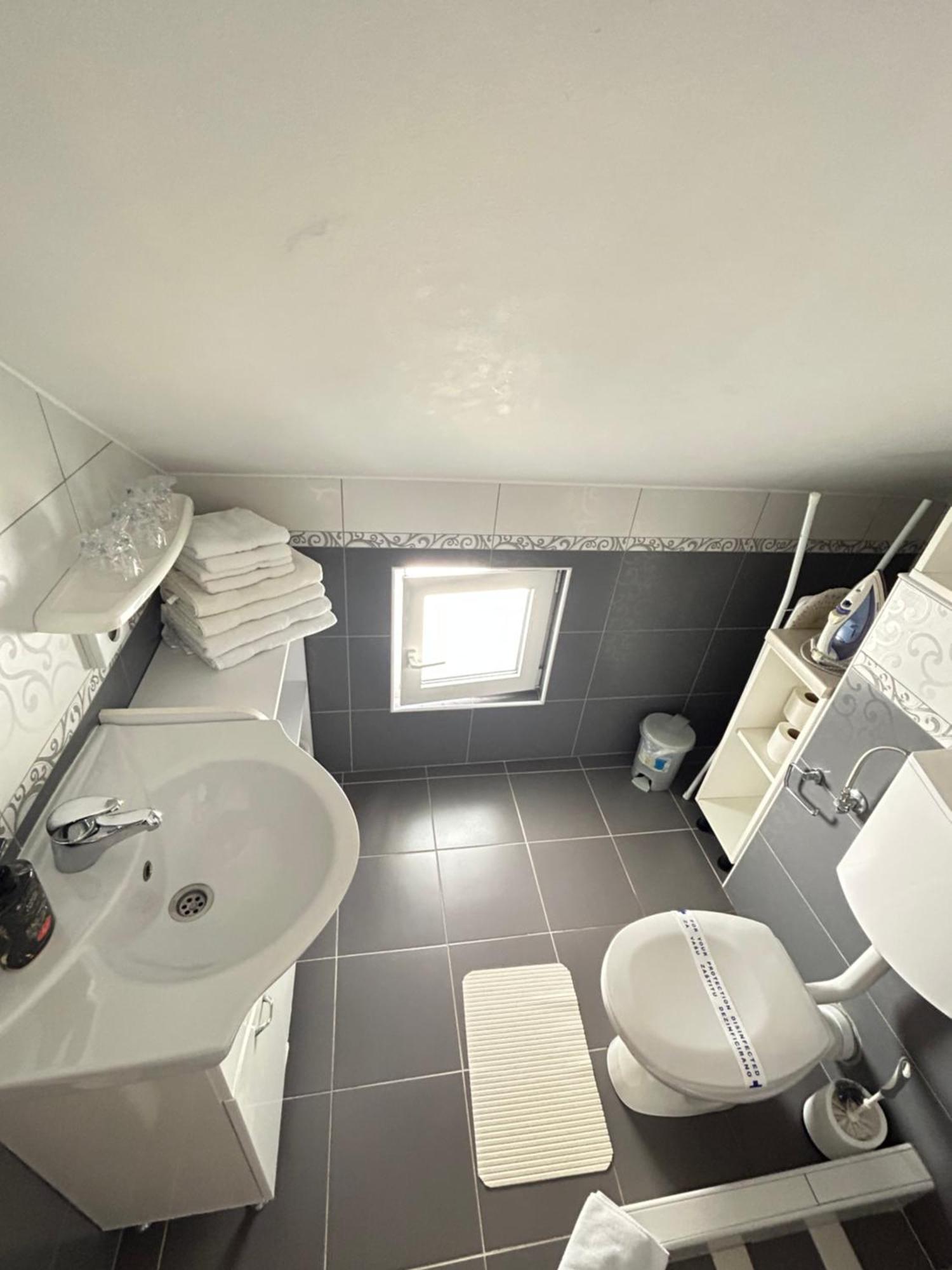 Apartments Sanda 2 Promajna Kültér fotó