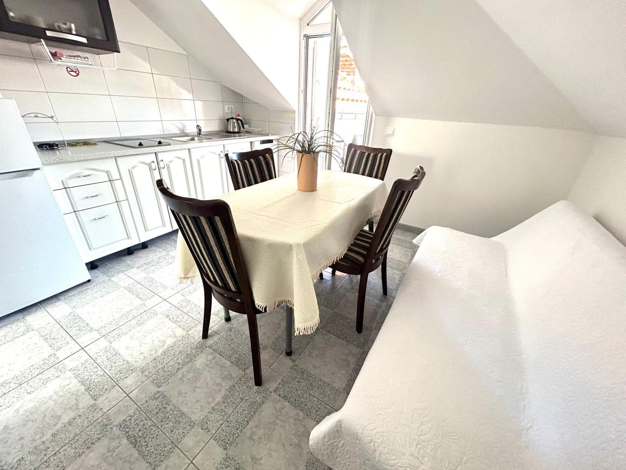 Apartments Sanda 2 Promajna Kültér fotó