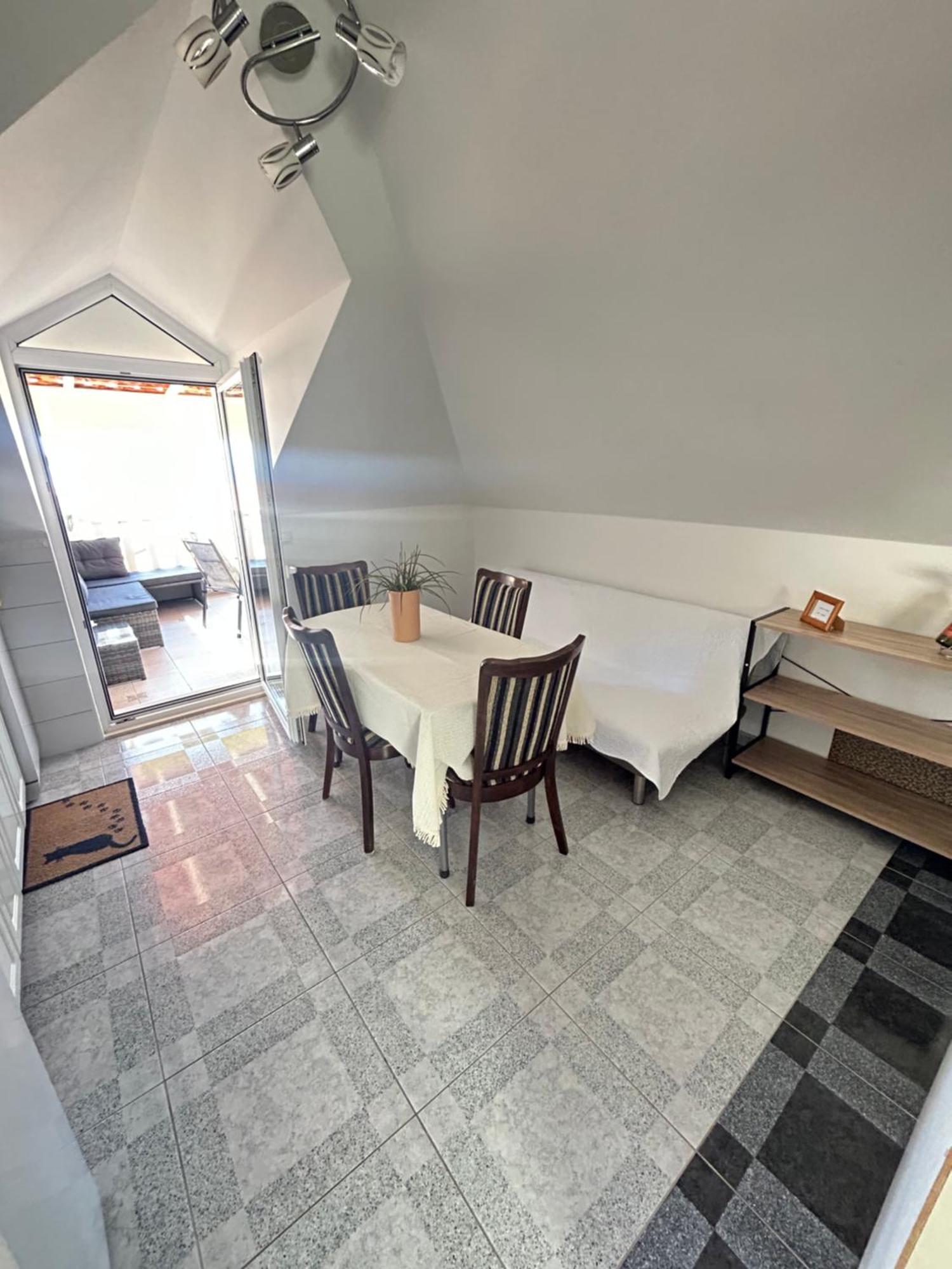 Apartments Sanda 2 Promajna Kültér fotó